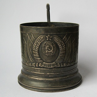Герб СССР (на юбке, ручка Салют, серебро)